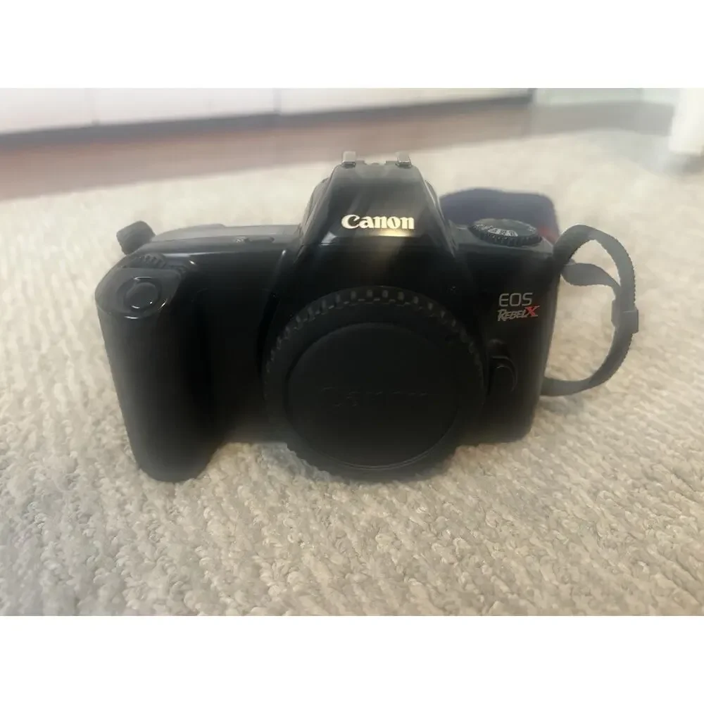 Canon EOS Rebel XS 35mm SLR Film Camera Body Only Tested Fully Functional